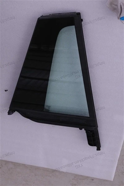 JIPE CHEROKEE2014 OEM Winshield